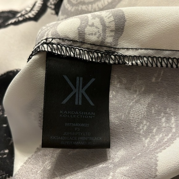 Kardashian collection;vintage black/white pattern shirt;size XL; Great condition - Picture 6 of 6